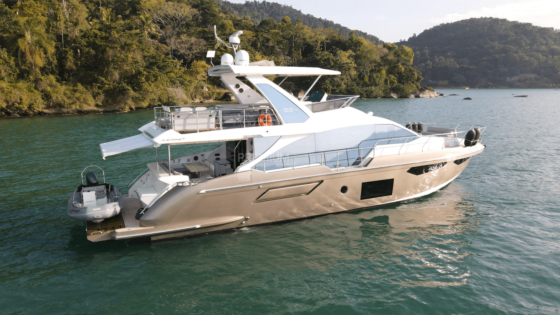Azimut 62 - 2020 - Cover