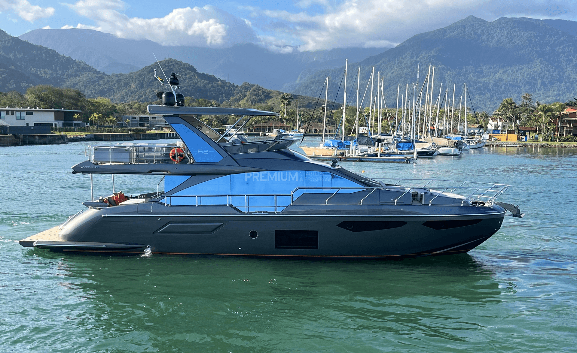 Azimut 62 - 2022 - Cover
