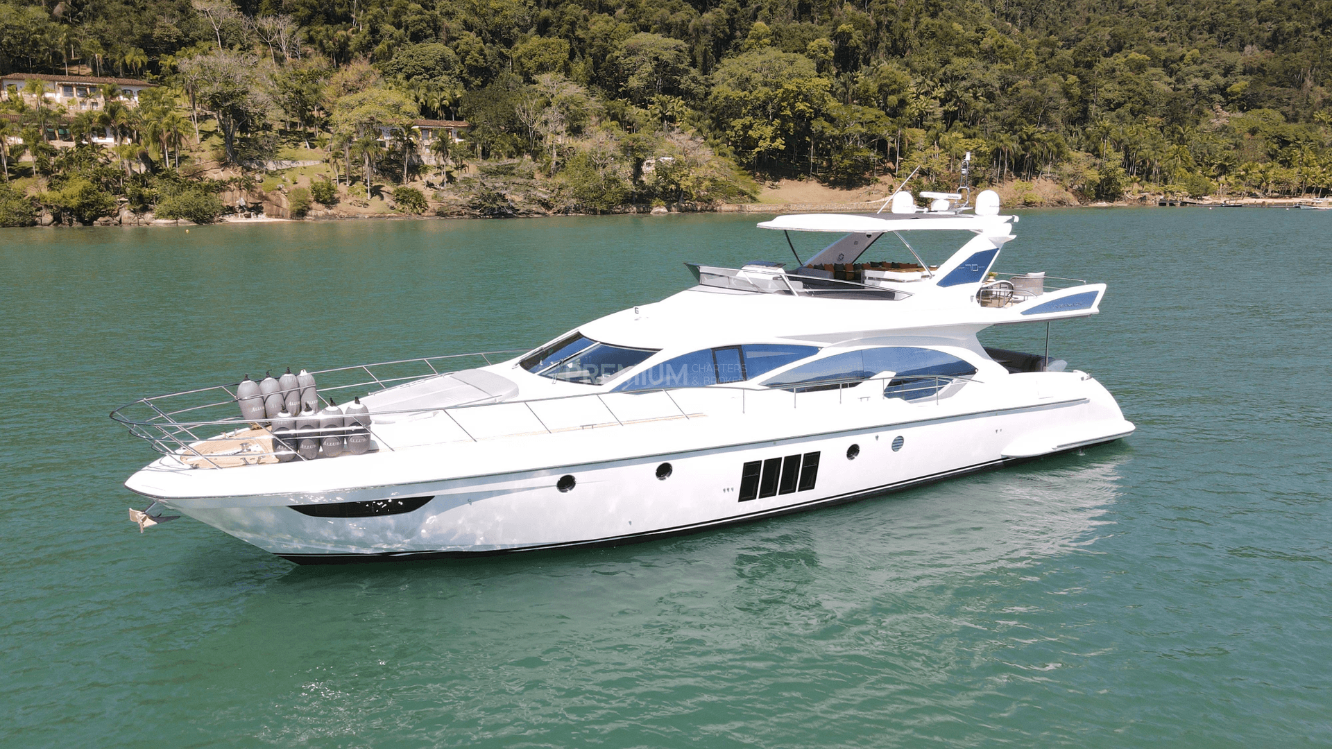 Azimut 70 - 2016 - Cover